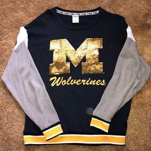 Sequin Michigan crew neck